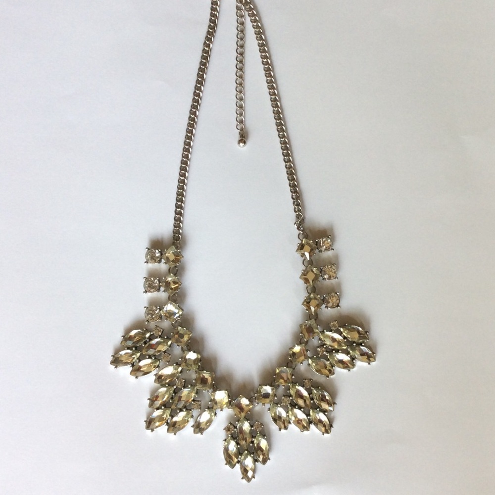 Clear rhinestone statement necklace